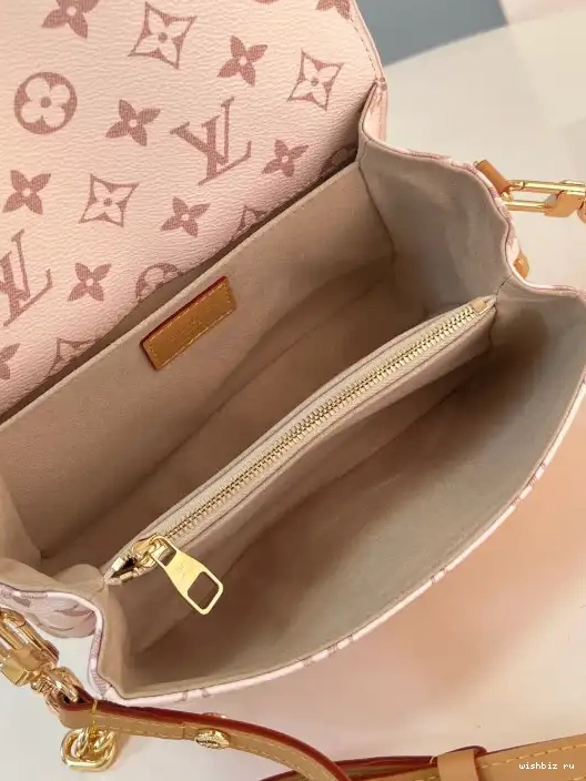 WIS LOUIS VUITTON METIS POCHETTE WEST EAST 0323